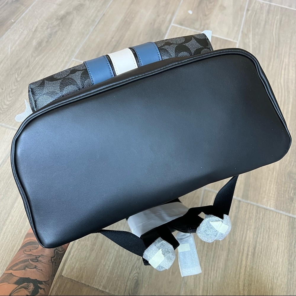 Coach West Backpack In Signature Canvas With Varsity Stripe - Picture 7 of 11